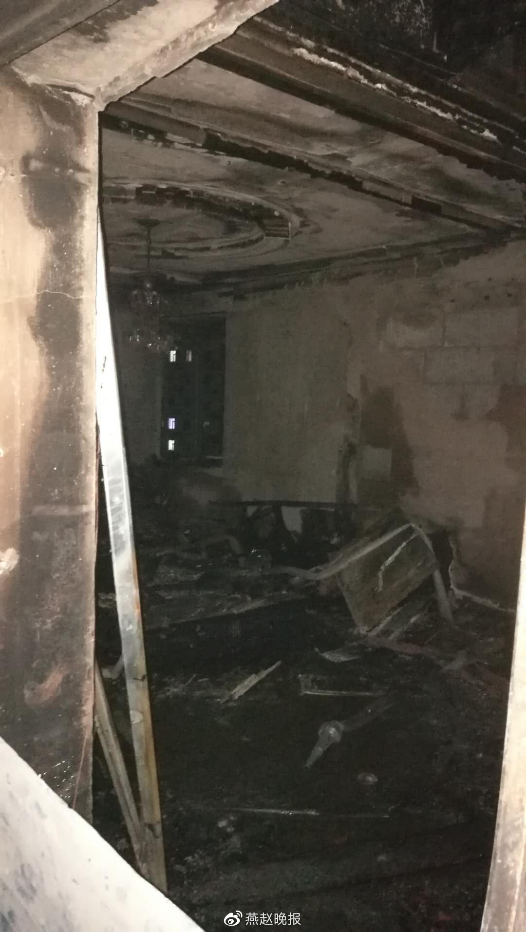 情況通報(bào)！邯鄲市一小區(qū)疑似天然氣燃爆，造成2人受傷