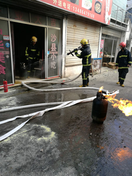 圖為：事故現(xiàn)場。消防供圖